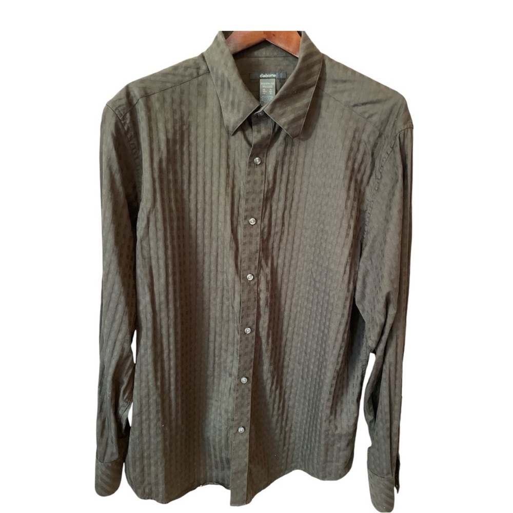 ⚡️ Claiborne Modern Fit Long Sleeve Dress Shirt - Size XL ⚡️
